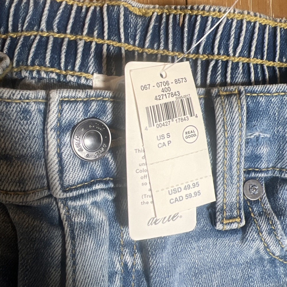 Aerie Women's Mid Rise Soft Daydream Denim Shorts AC2 Light Blue Small NWT - Picture 2 of 4